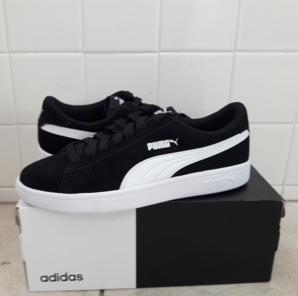 puma - Picture 1 of 5